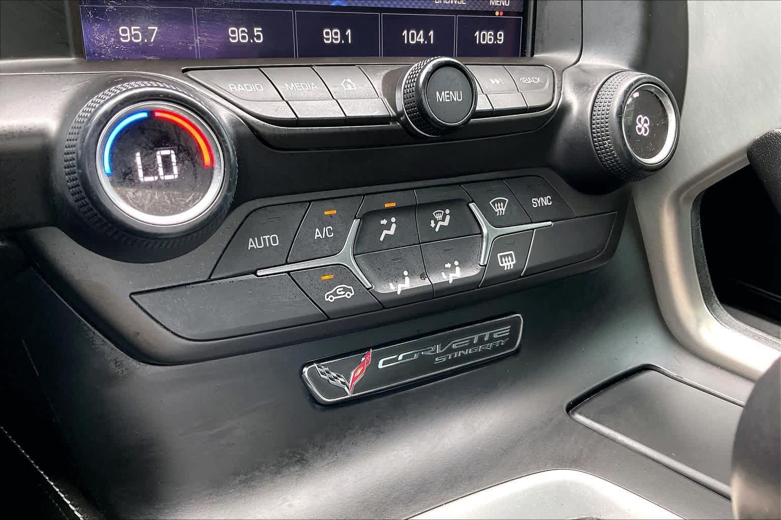 Used 2016 Chevrolet Corvette Stingray Coupe RWD image 30