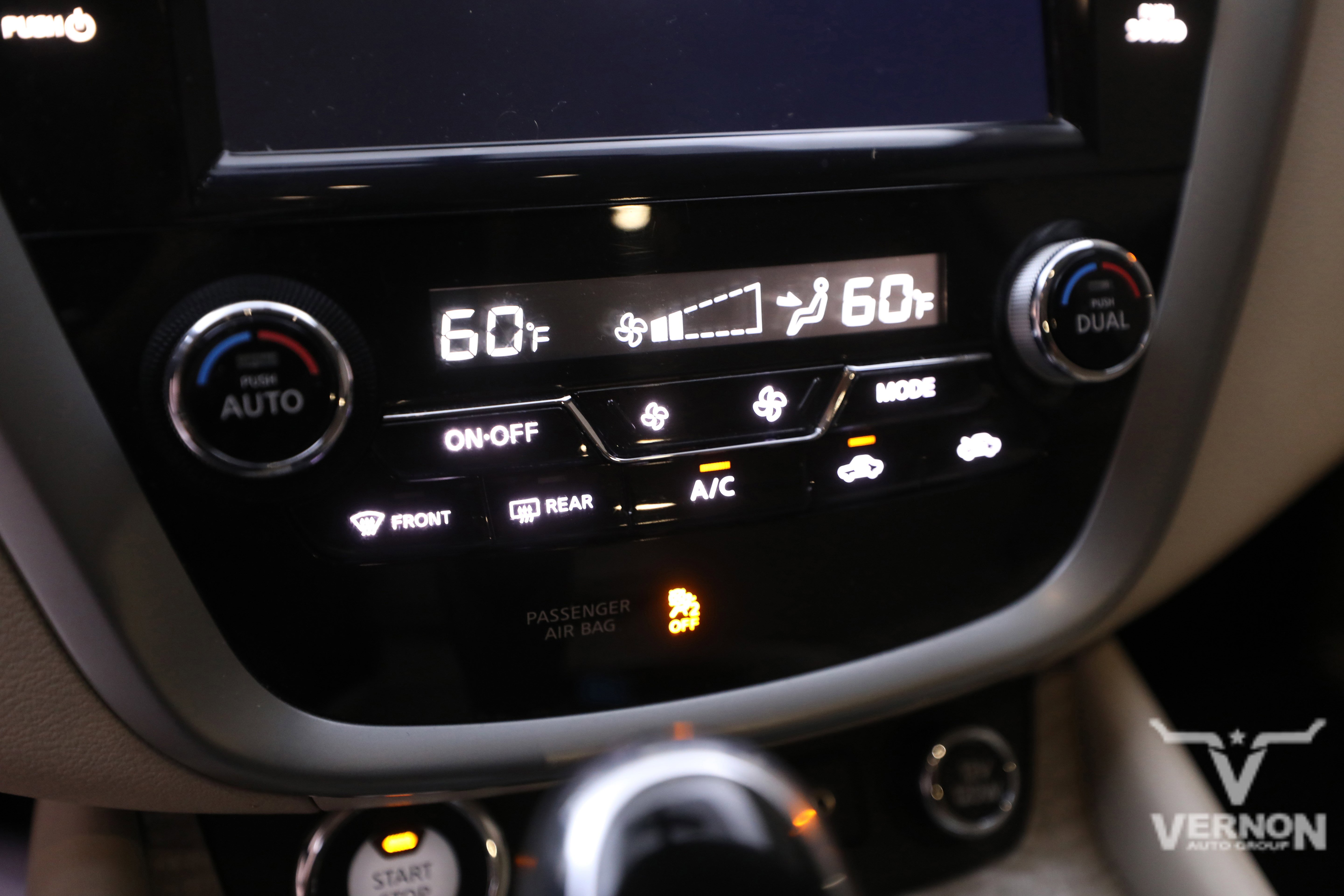 Used 2019 Nissan Murano SV image 41