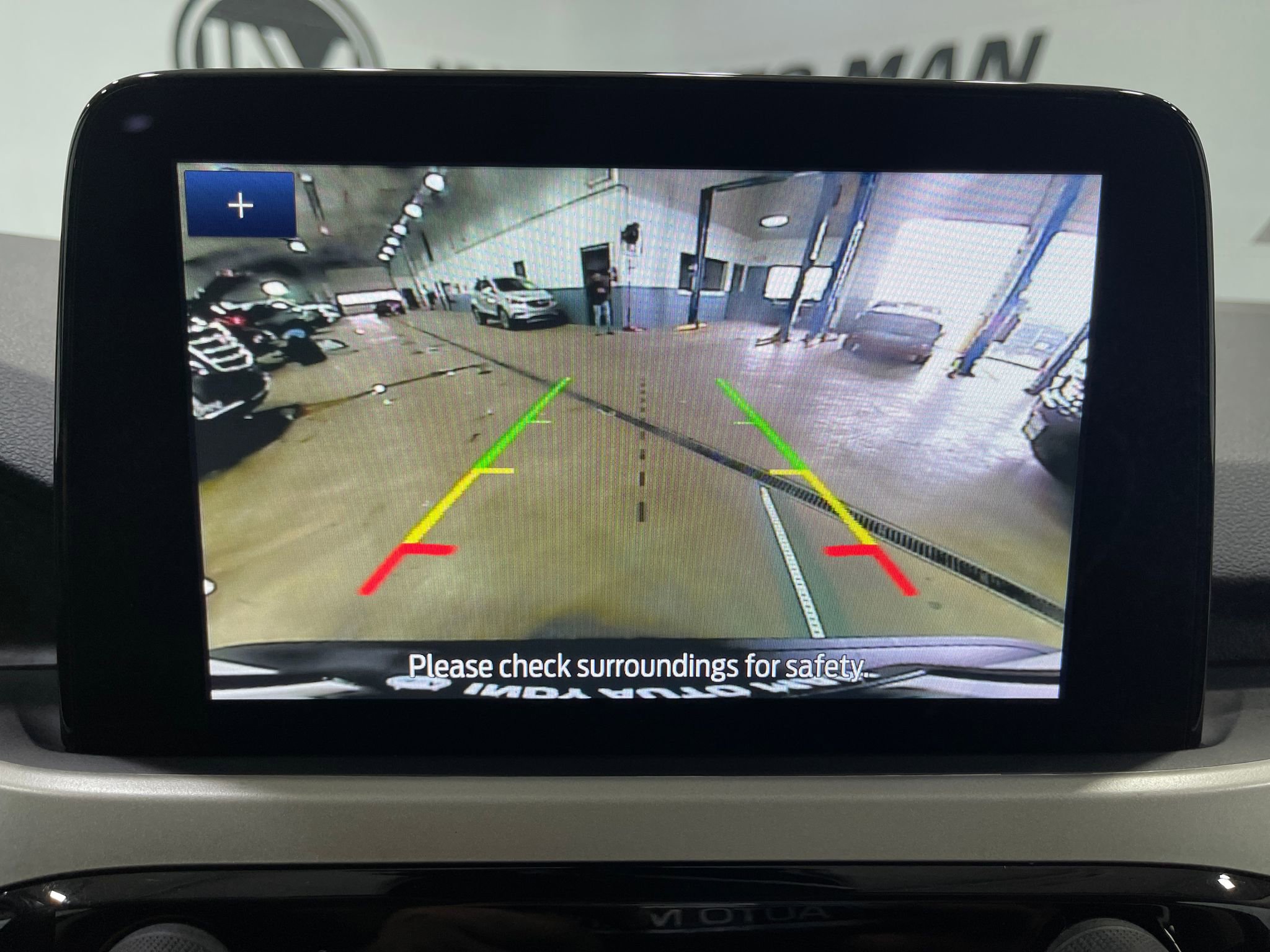 Used 2020 Ford Escape SE image 10