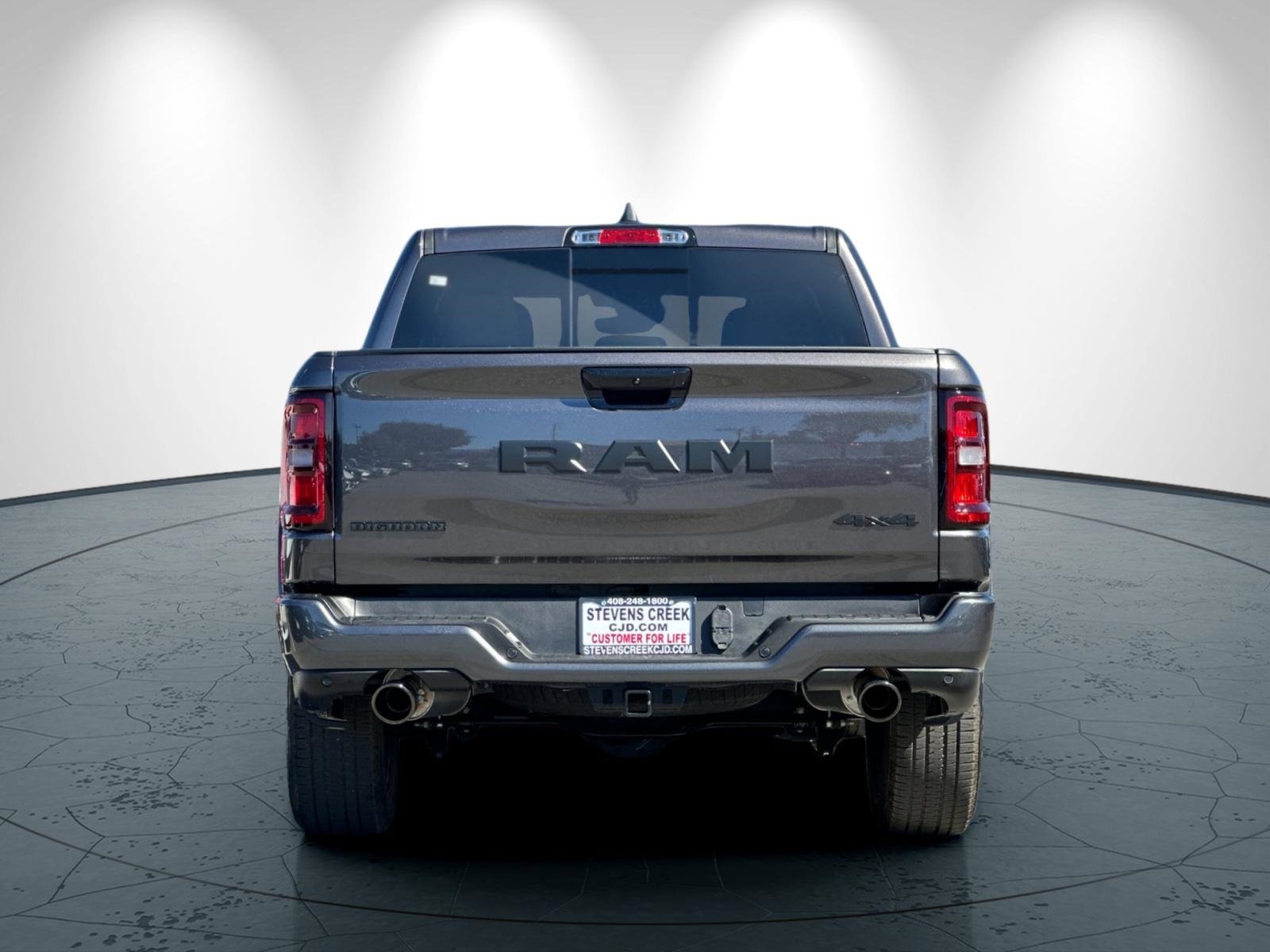 New 2026 RAM 1500 4x4 Crew Cab image 5