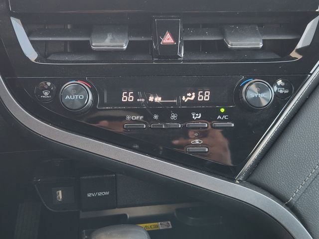 Used 2024 Toyota Camry XSE FWD image 15
