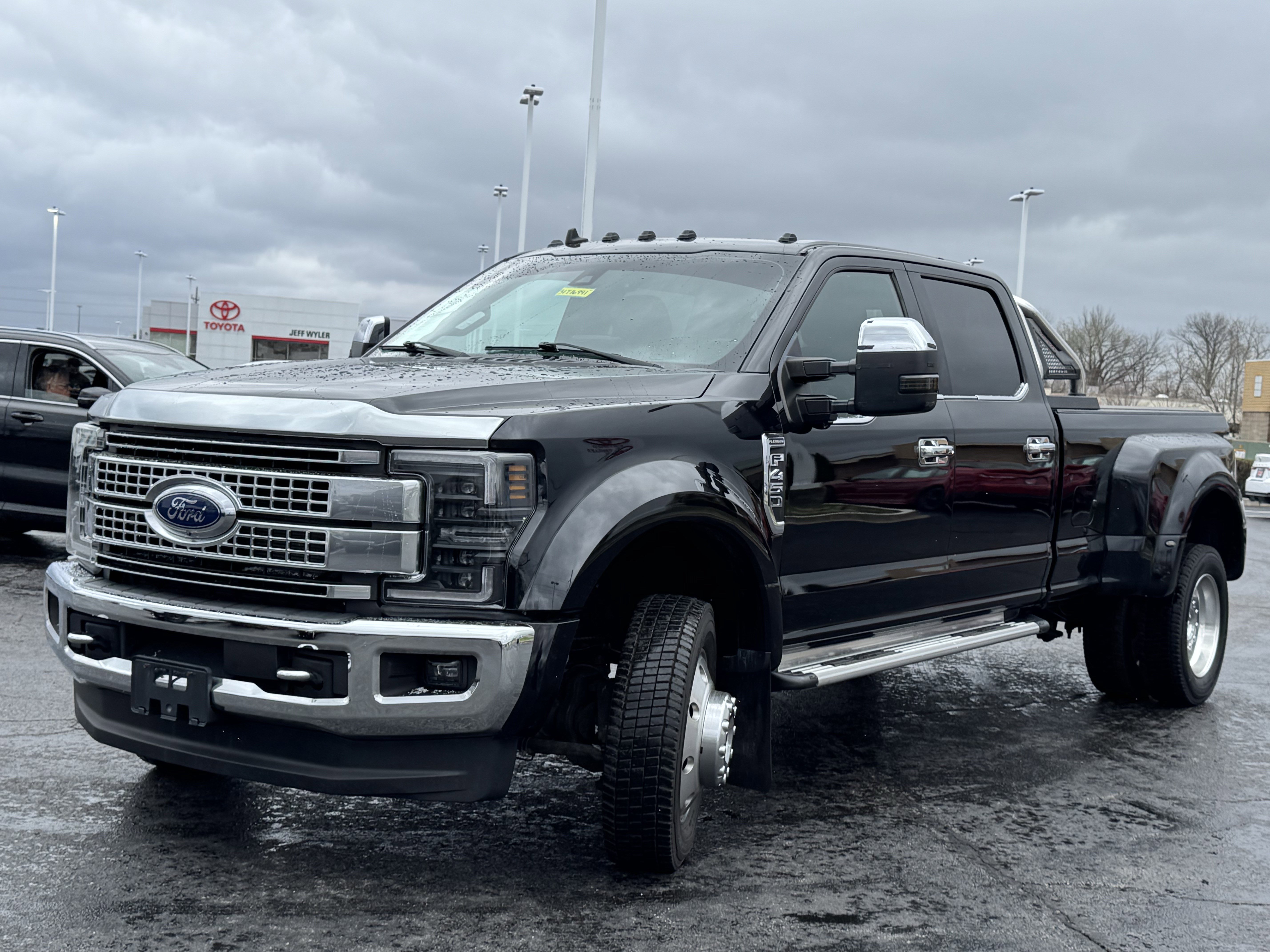 Used 2019 Ford F450 Platinum w/ Platinum Ultimate Package image 14