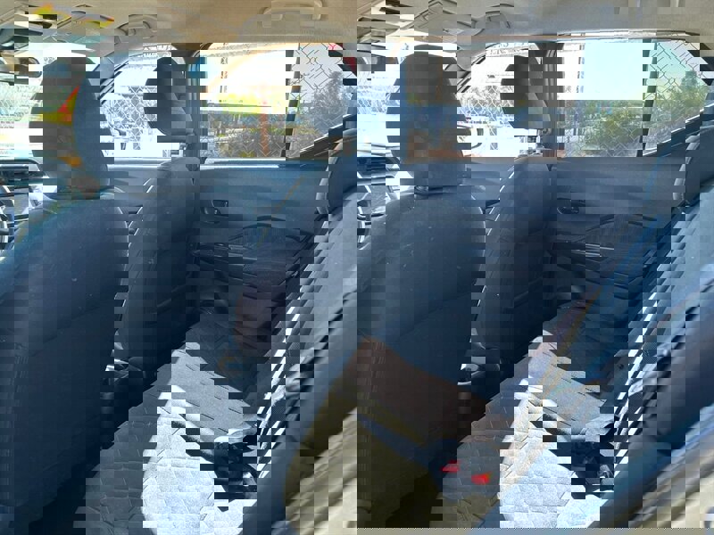 Used 2020 Nissan Kicks S image 11