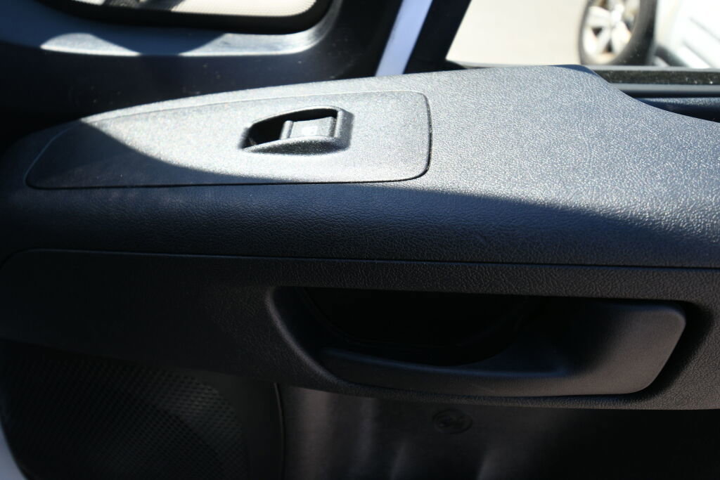 Used 2023 RAM ProMaster 2500 image 21