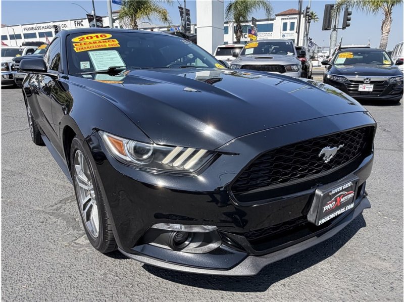 Used 2016 Ford Mustang Coupe image 35