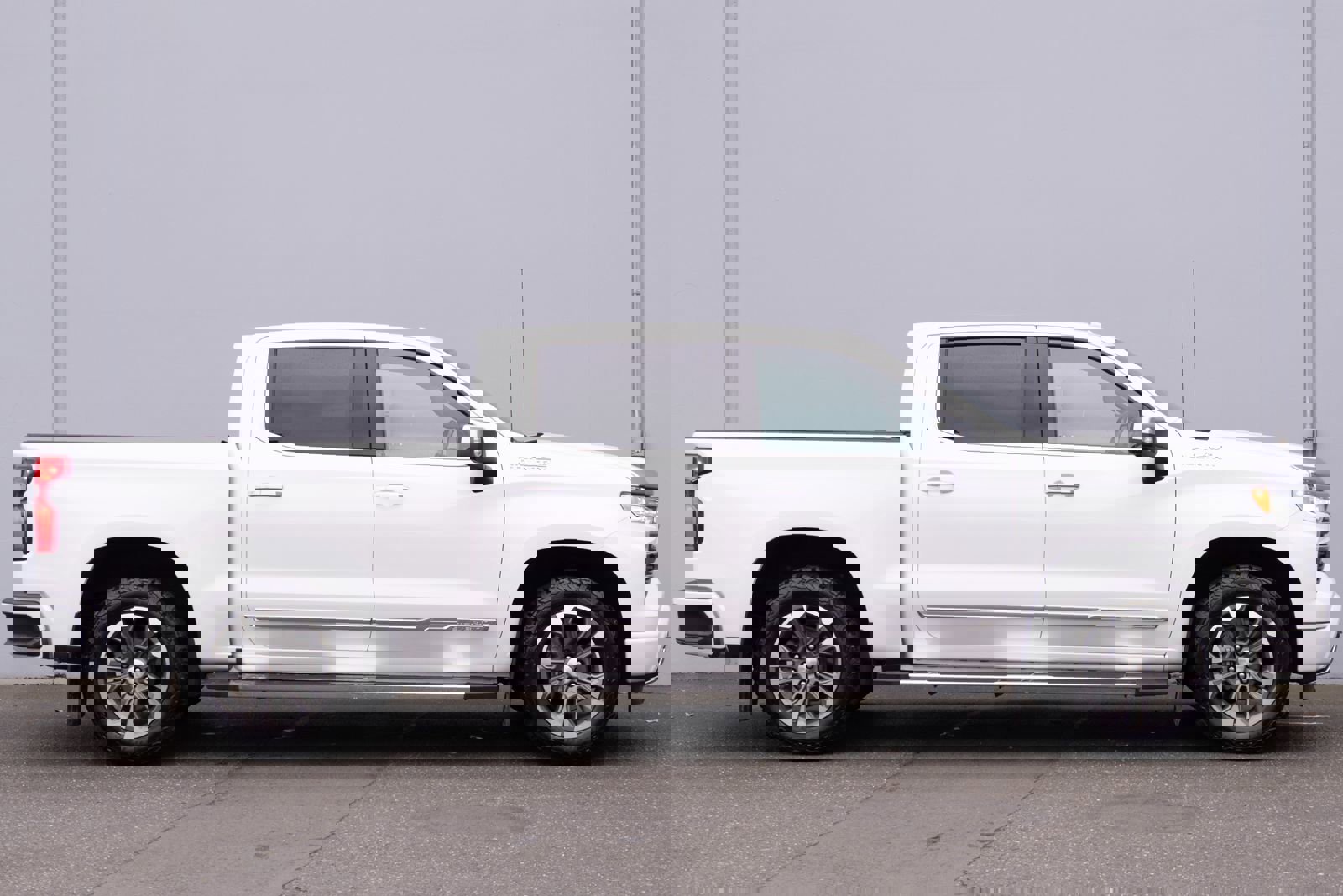 Used 2023 Chevrolet Silverado 1500 High Country w/ Technology Package image 31