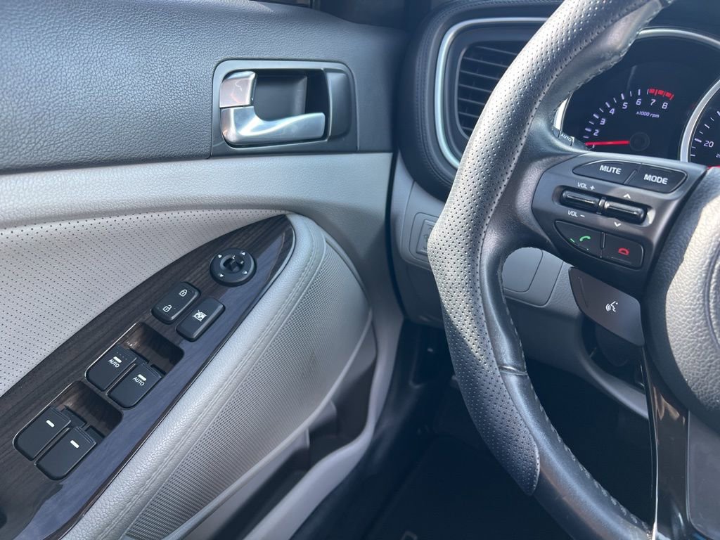 Used 2015 Kia Optima EX image 19