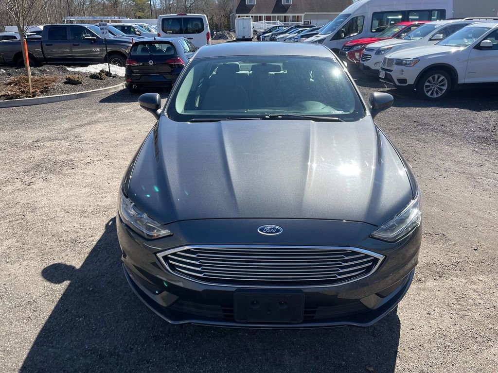 Used 2018 Ford Fusion S image 3