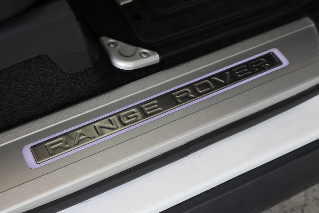 Used 2021 Land Rover Range Rover P525 Westminster Edition LWB image 39