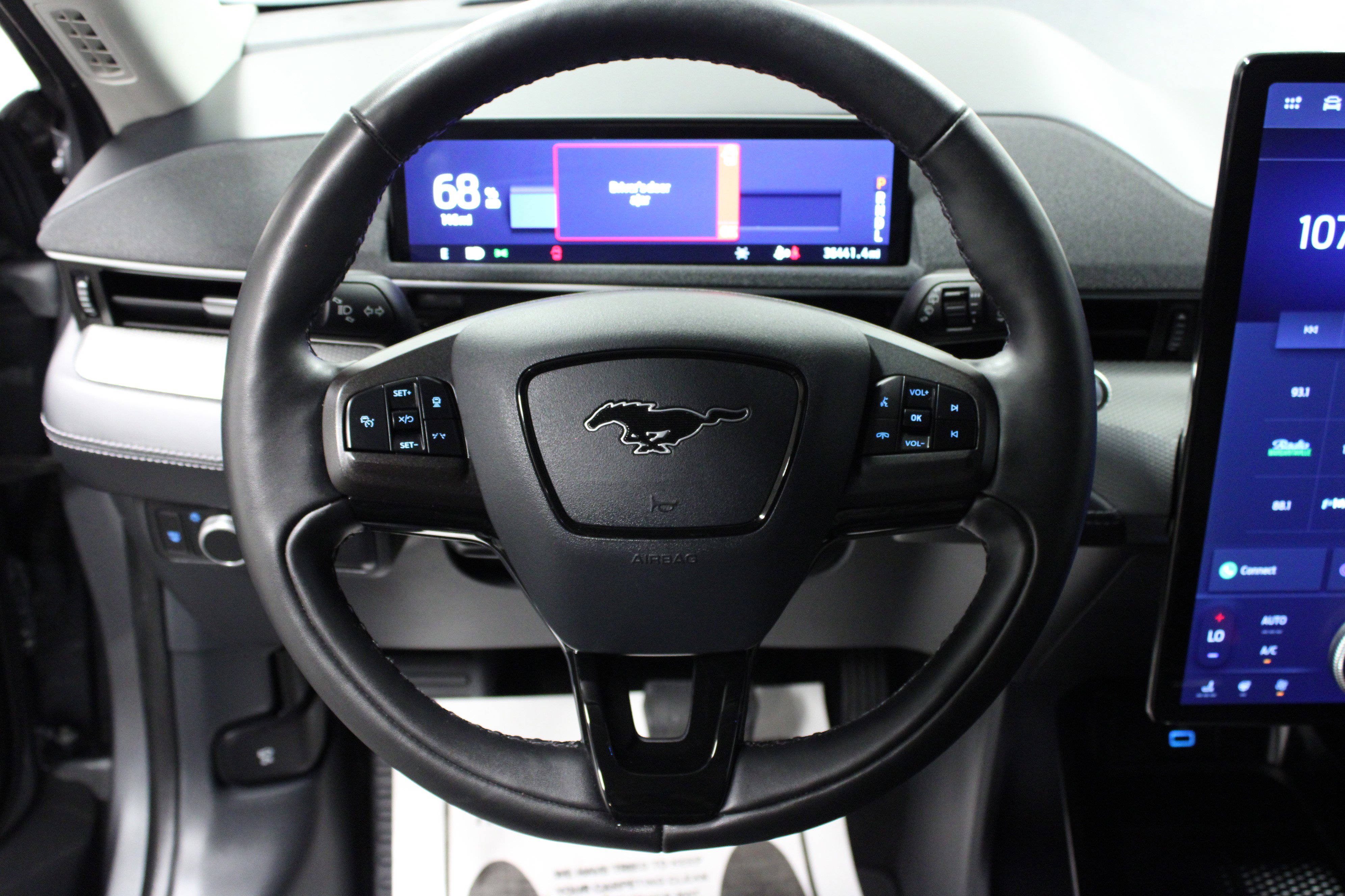 Used 2021 Ford Mustang Mach-E Select image 17