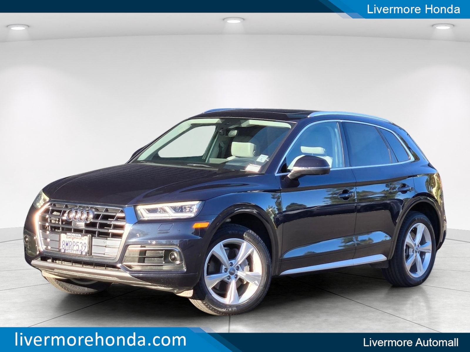 Used 2020 Audi Q5 Prestige AWD/4WD image 1