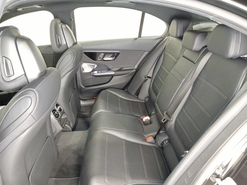 Used 2026 Mercedes-Benz C 300 4MATIC Sedan image 10