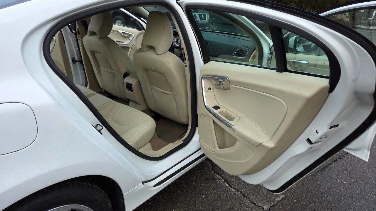 Used 2012 Volvo S60 T5 image 37