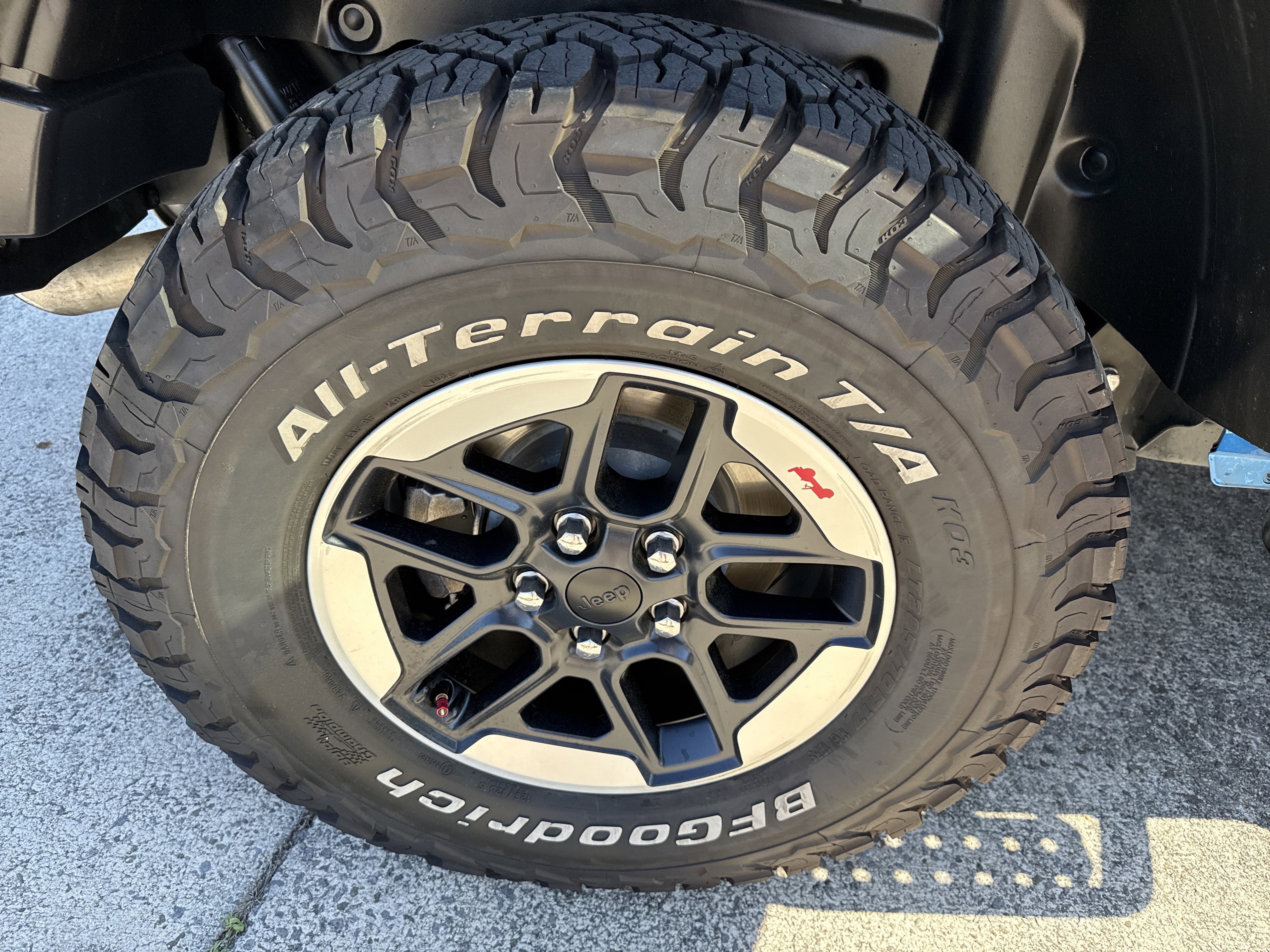 Used 2022 Jeep Wrangler Unlimited Rubicon w/ LED Lighting Group image 20