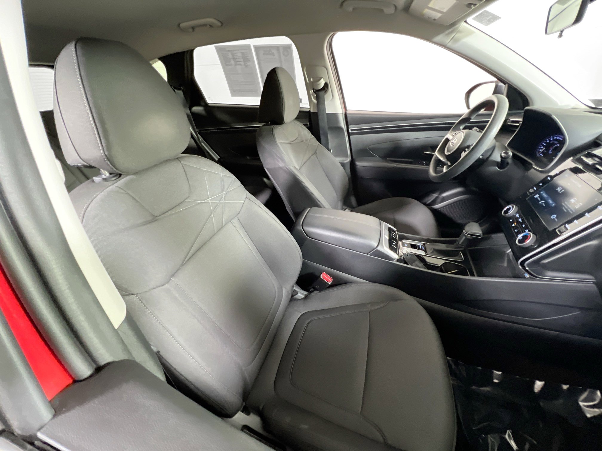 Used 2022 Hyundai Tucson SEL w/ Cargo Package image 26