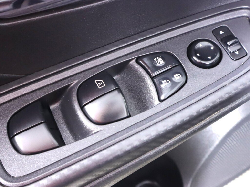 Used 2020 Nissan Versa SV FWD image 26