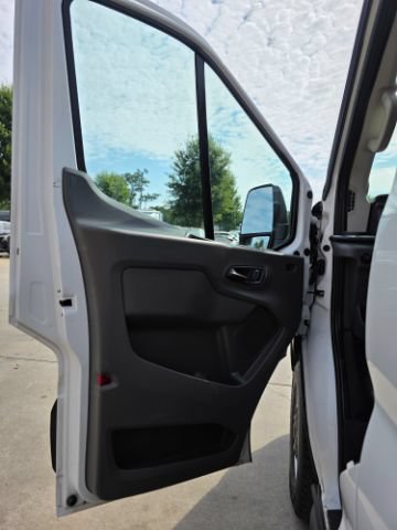 Used 2024 Ford Transit 250 148 Medium Roof w/ Load Area Protection Package RWD image 4