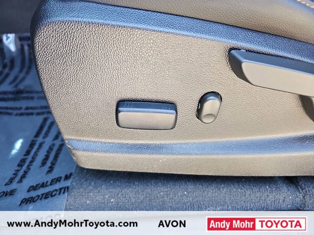 Used 2022 GMC Canyon AT4 image 13