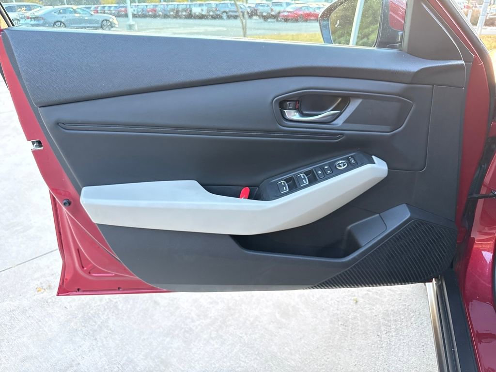 Used 2024 Honda Accord EX image 21