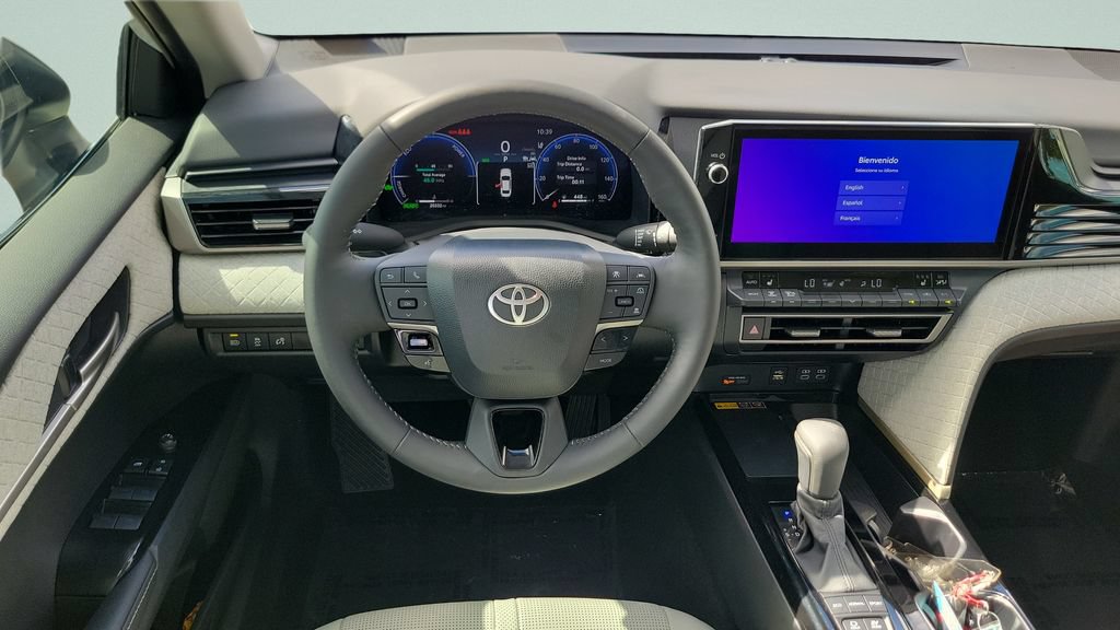Used 2026 Toyota Camry XLE FWD image 12