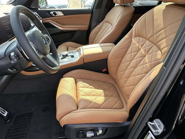 New 2027 BMW X7 xDrive40i w/ M Sport Package AWD/4WD image 14