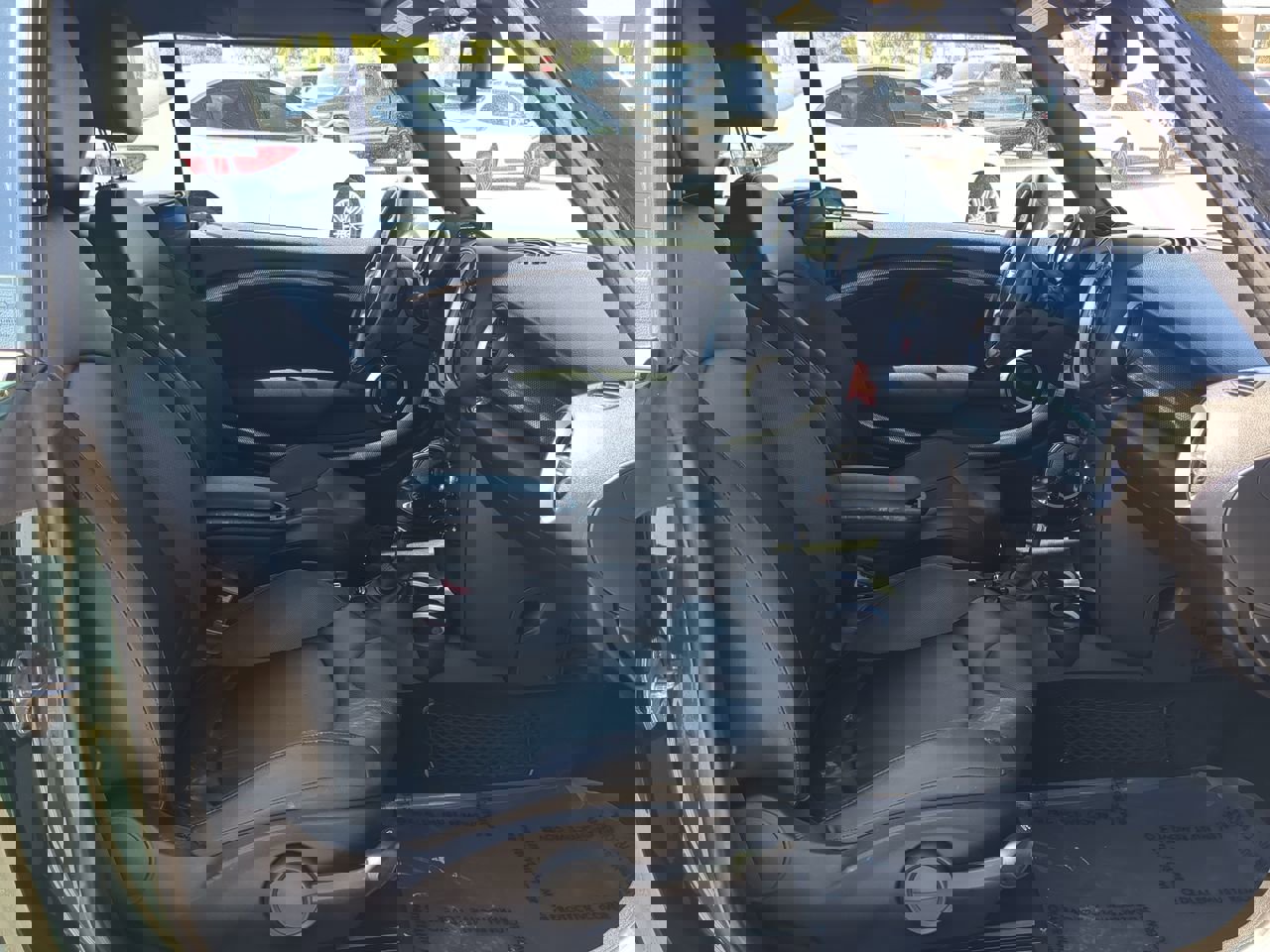 Used 2015 MINI Cooper S image 13