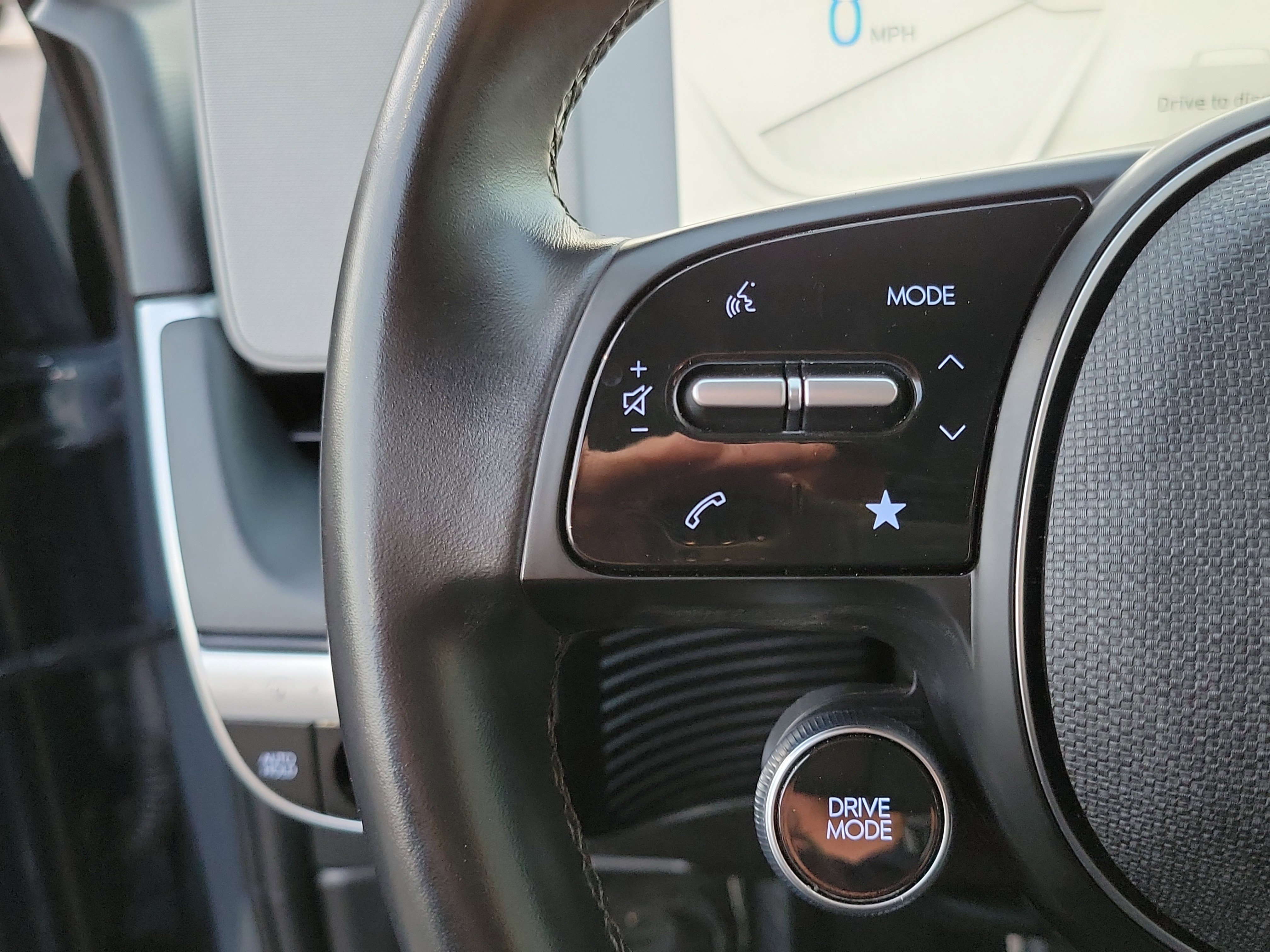 Certified 2024 Hyundai Ioniq 5 SE image 9