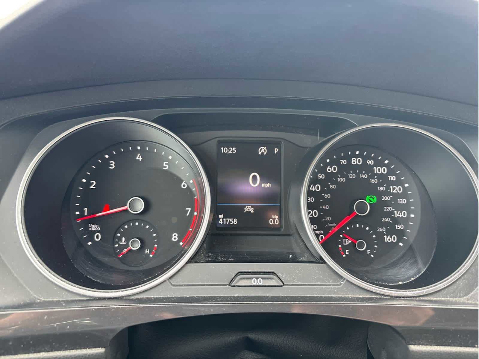 Certified 2020 Volkswagen Tiguan SE image 13