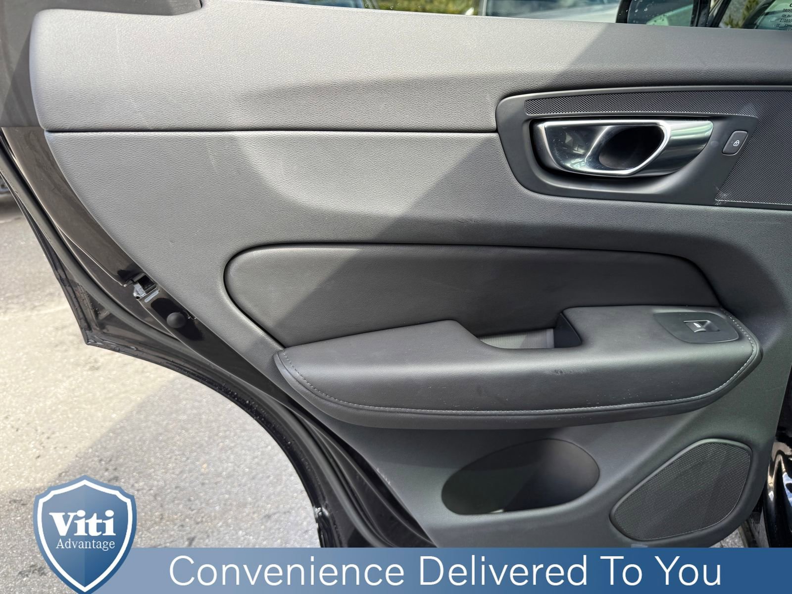 Used 2023 Volvo XC60 B5 Plus w/ Climate Package image 20