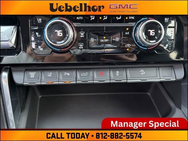 Used 2024 GMC Sierra 3500 Denali w/ Denali Reserve Package AWD/4WD image 28