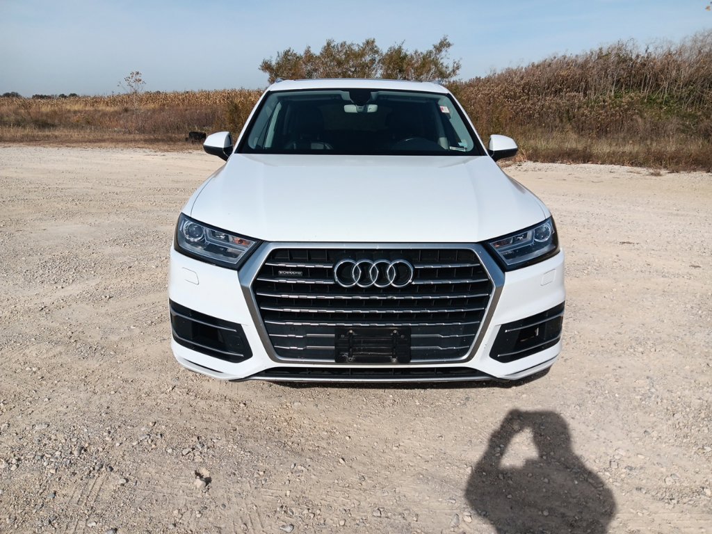 Used 2017 Audi Q7 3.0T Premium Plus w/ Premium Plus Package AWD/4WD image 3