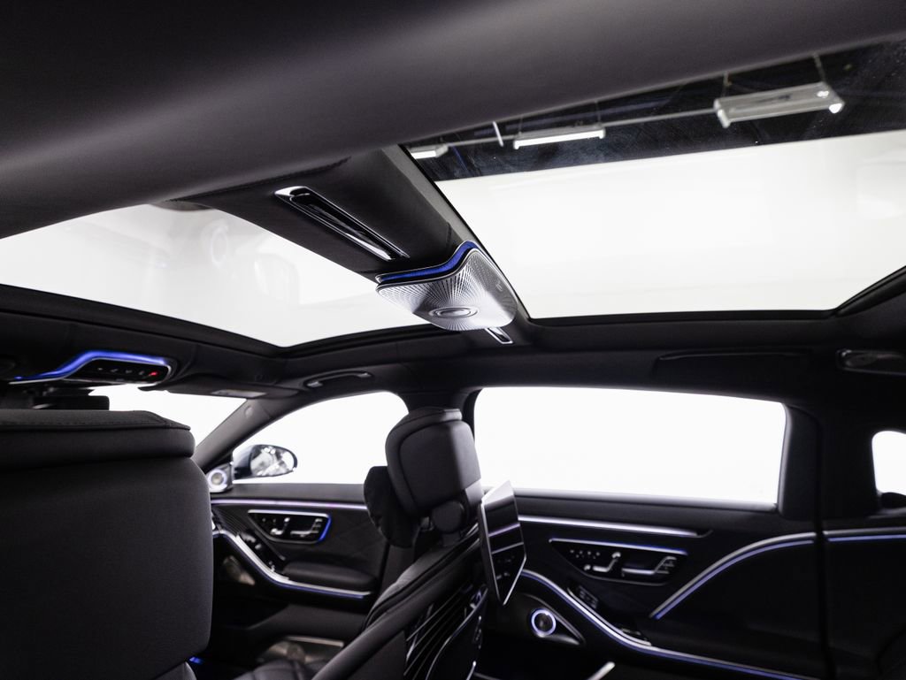 Certified 2024 Mercedes-Benz Maybach S 580 4MATIC image 27