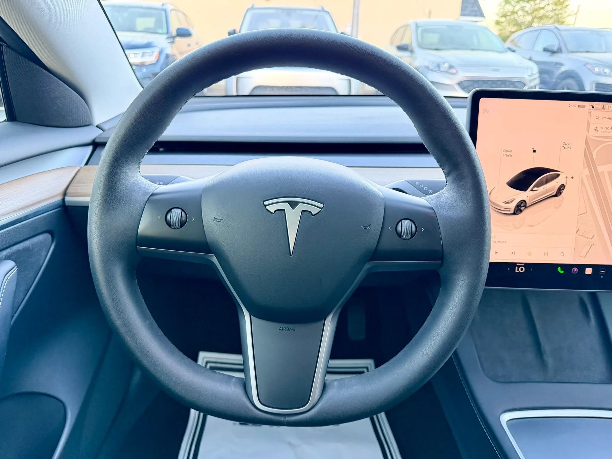 Used 2023 Tesla Model 3 Standard Range image 18