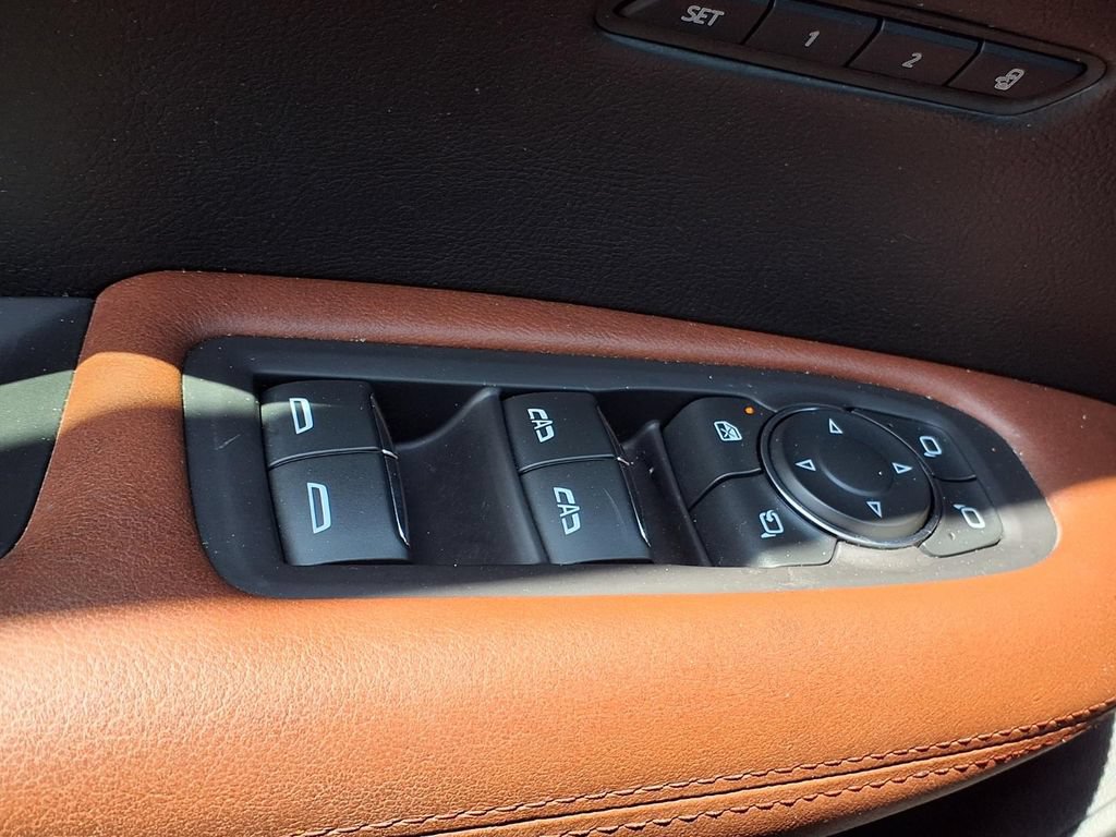 Used 2020 Cadillac XT5 Premium Luxury FWD image 24