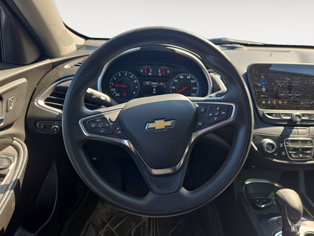 Used 2025 Chevrolet Malibu LT FWD image 12