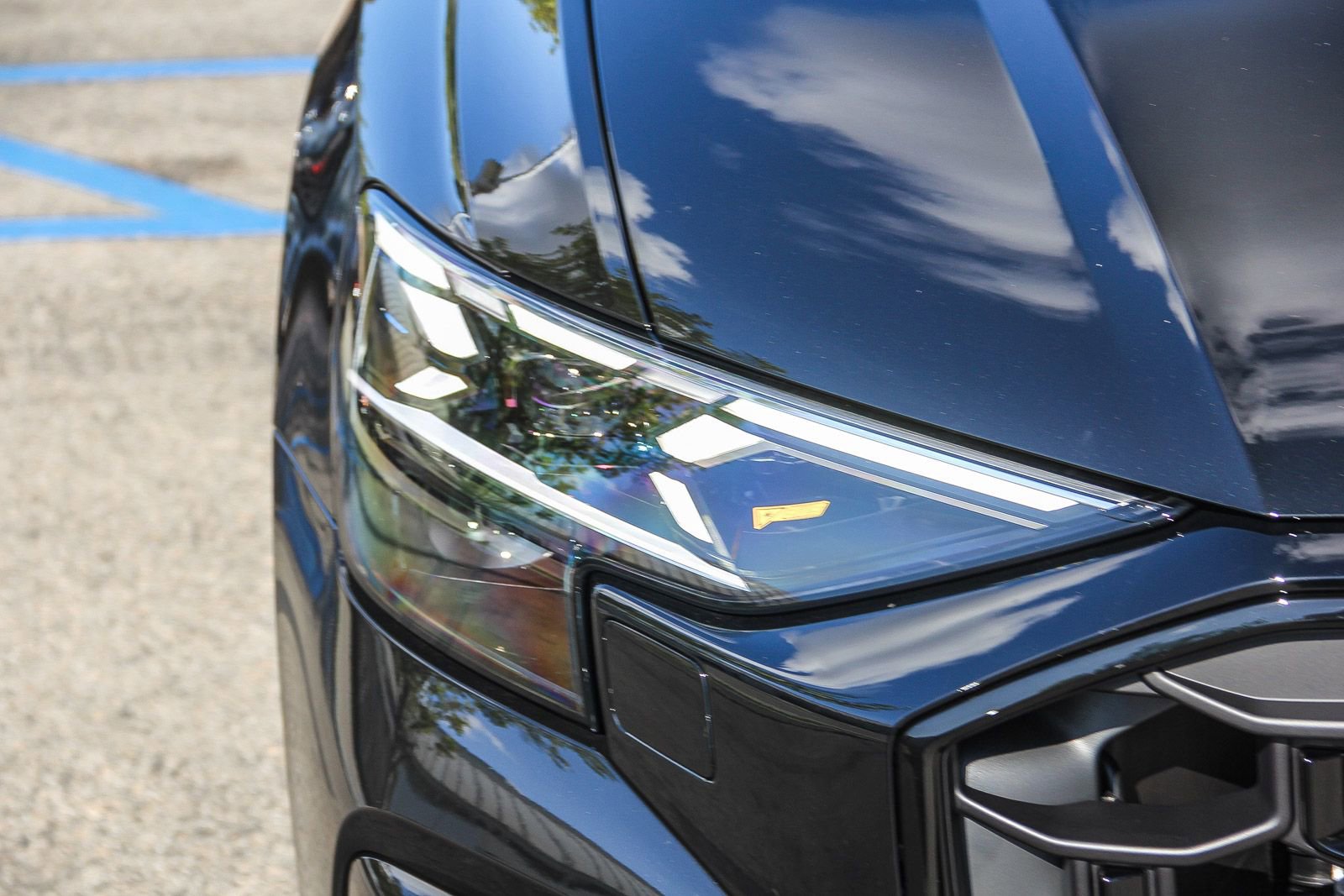 New 2026 Audi SQ8 Prestige image 10