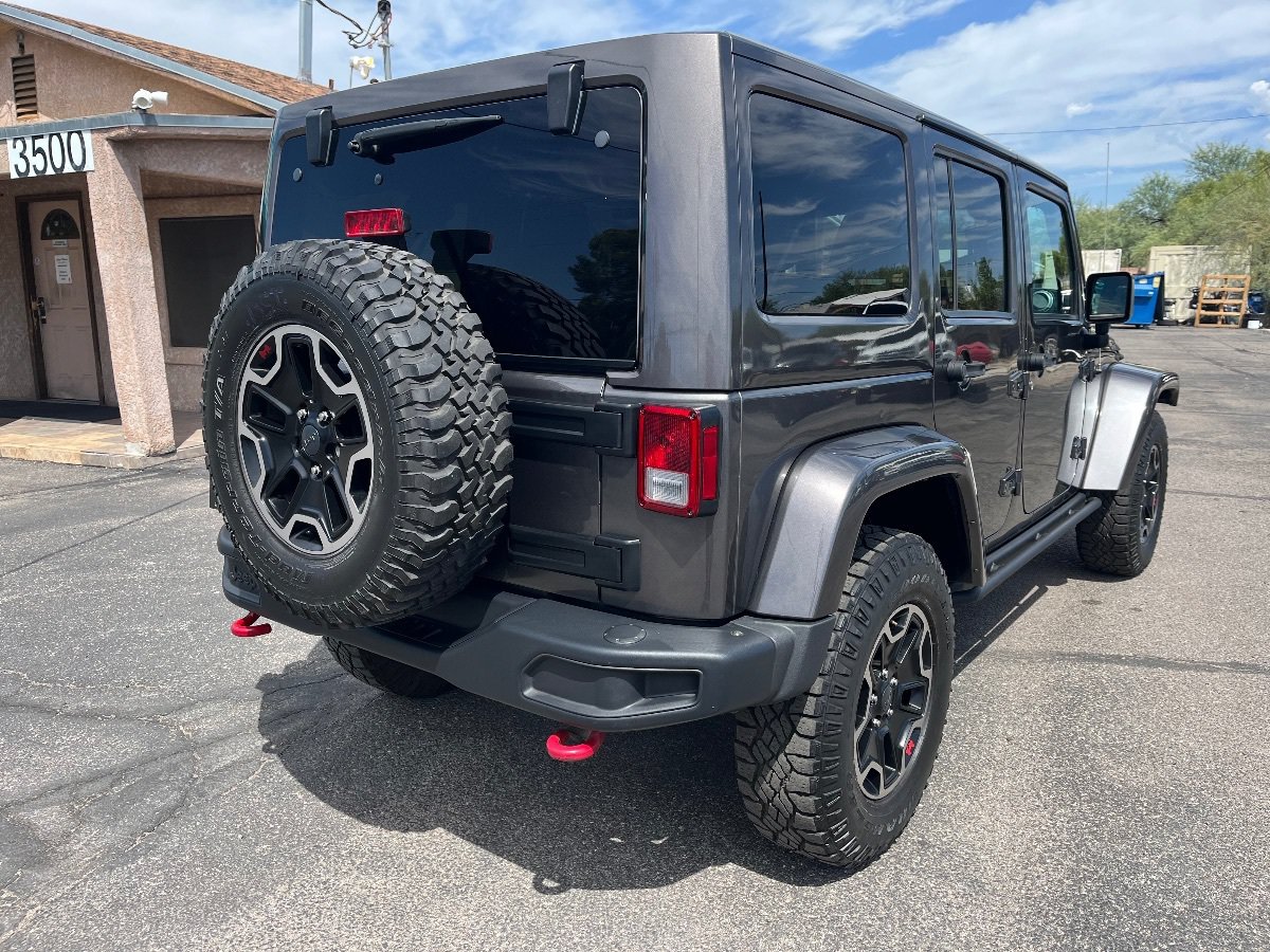 Used 2016 Jeep Wrangler Unlimited Rubicon AWD/4WD image 5