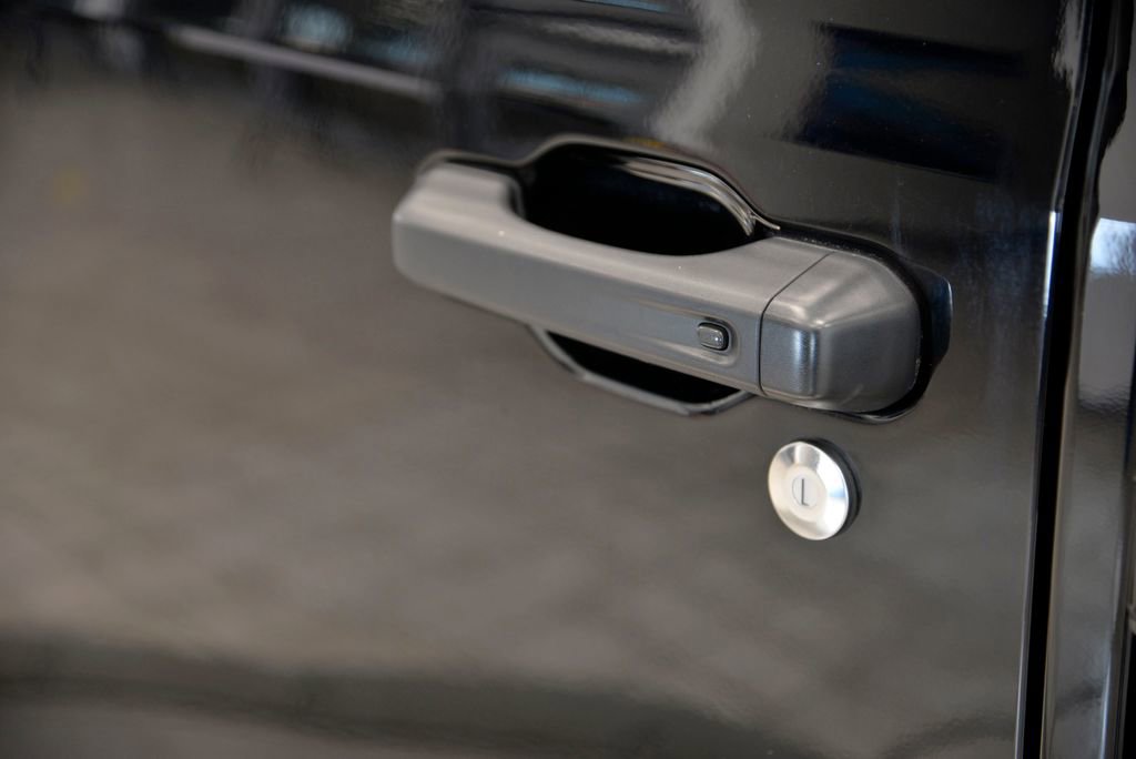 Used 2021 Jeep Wrangler Unlimited Sahara image 13