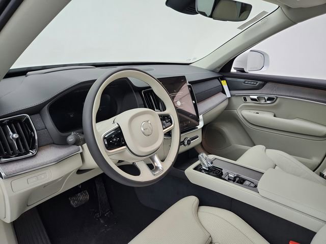 New 2026 Volvo XC90 T8 Ultra w/ Protection Package Premier image 16