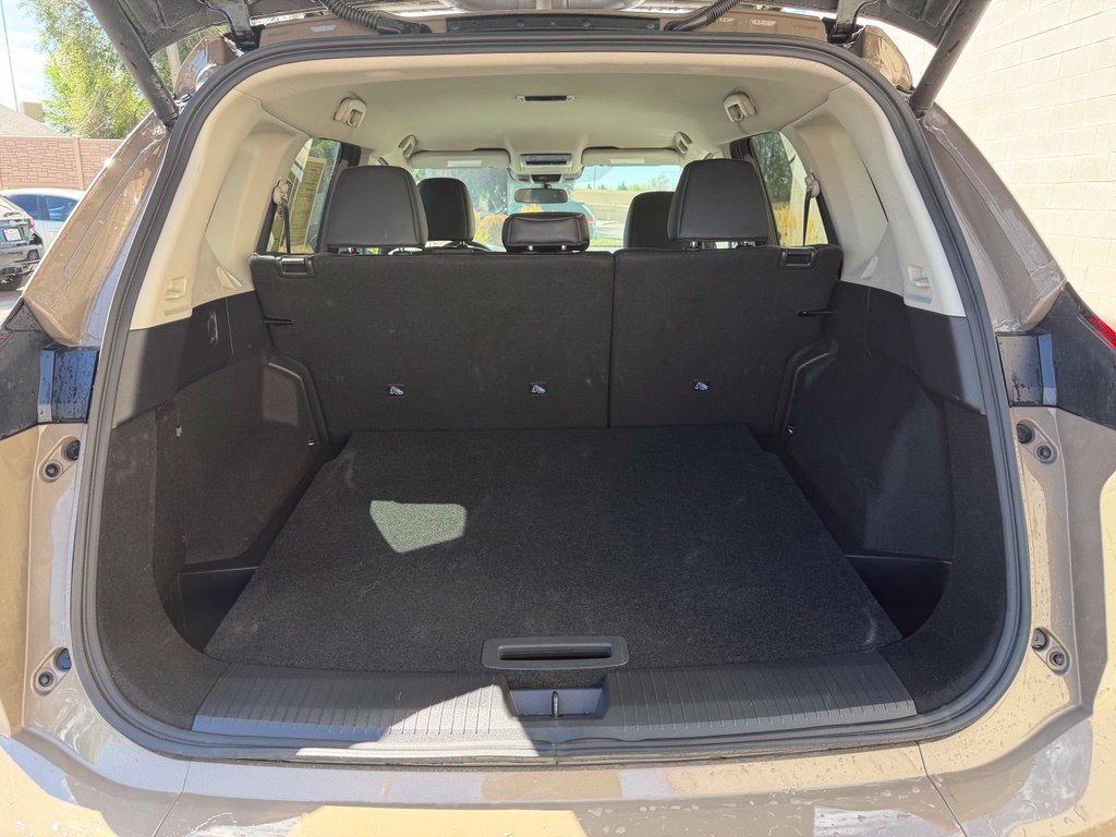 Used 2026 Nissan Rogue SV AWD/4WD image 26