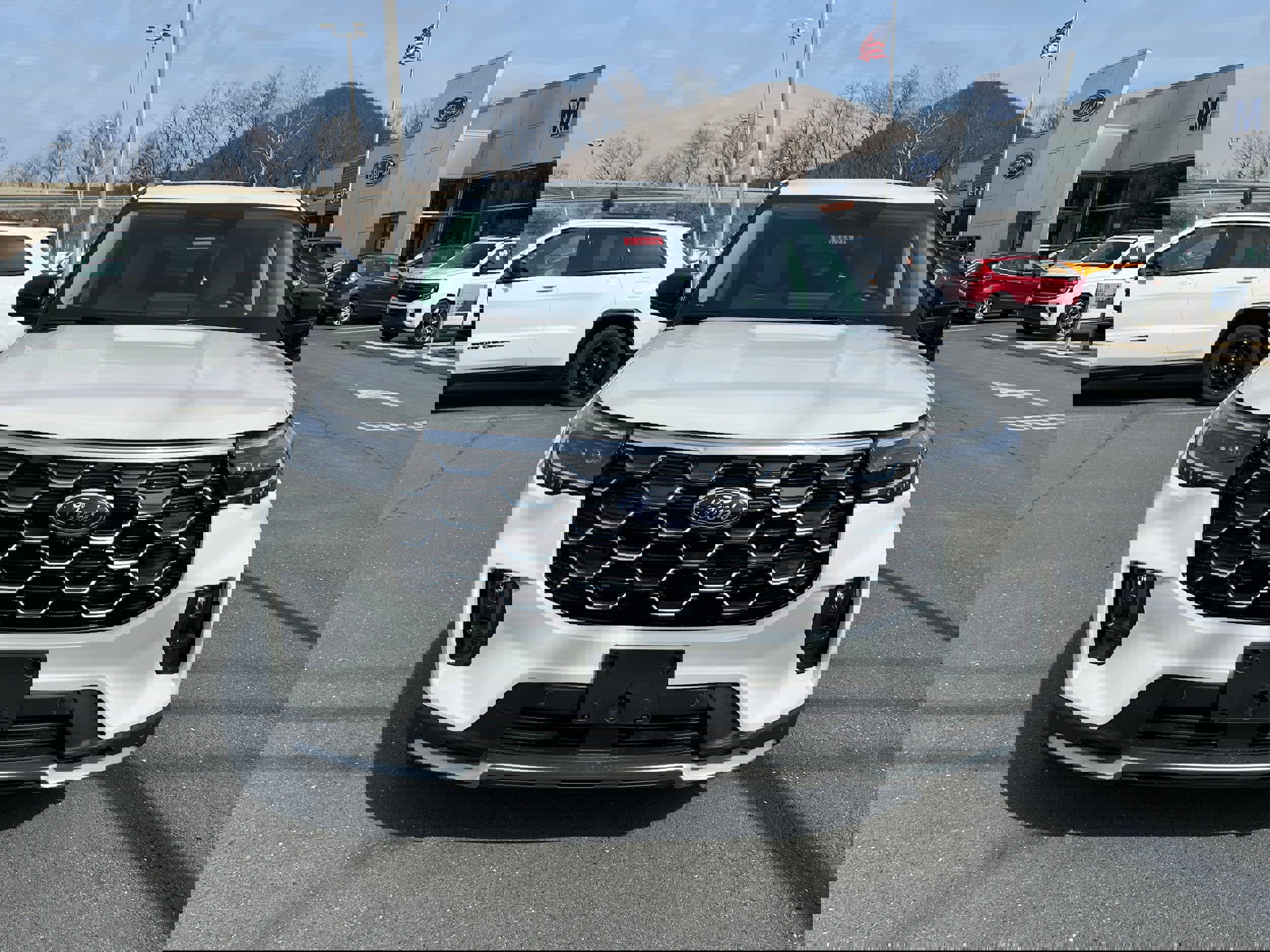 New 2026 Ford Explorer Platinum image 3