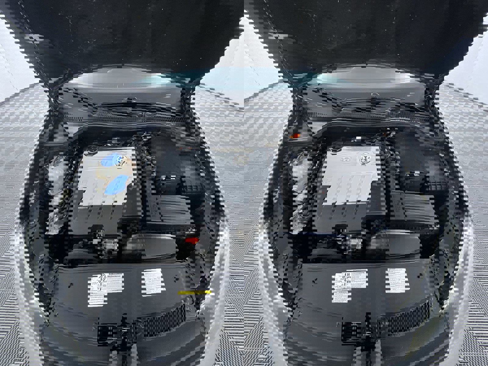 Used 2012 Volkswagen Golf TDI image 25