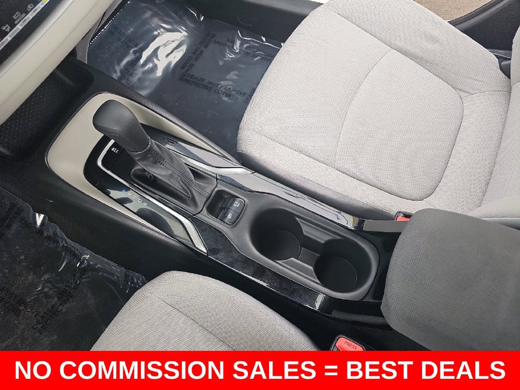 Used 2022 Toyota Corolla LE w/ Carpet Mat Package (TMS) FWD image 22