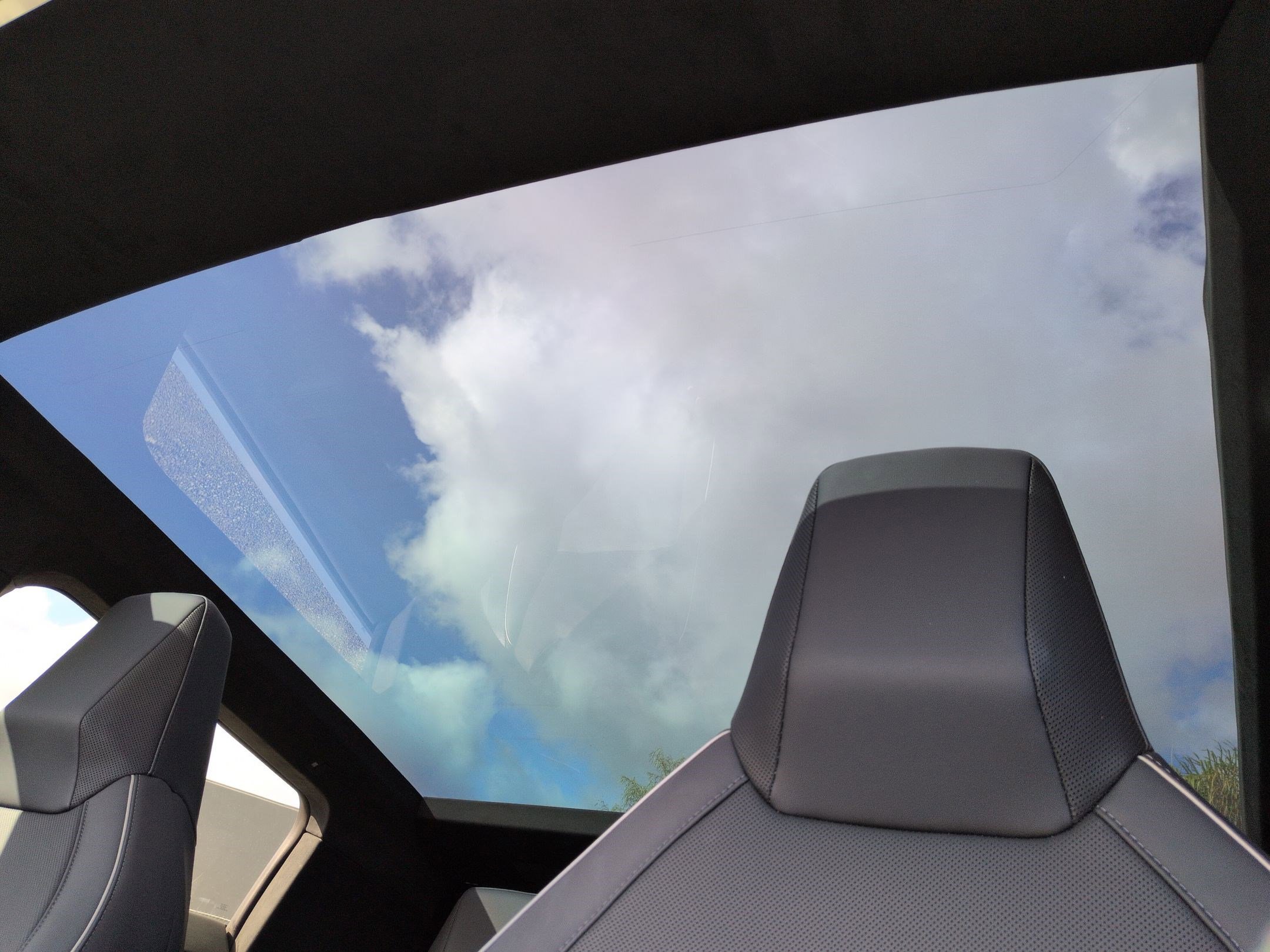 Used 2024 Tesla Cybertruck Cyberbeast AWD/4WD image 28
