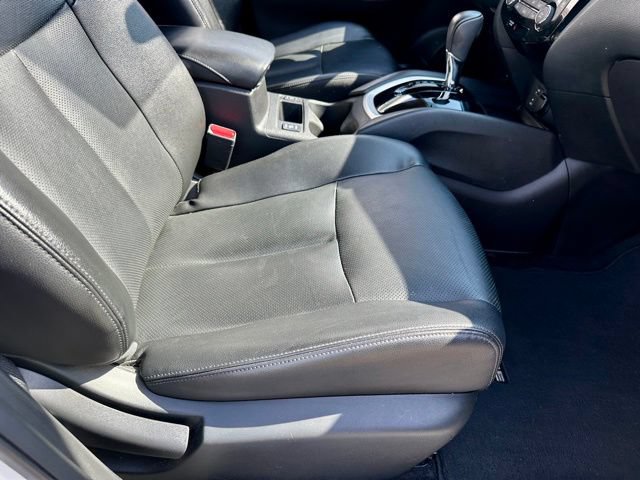 Used 2016 Nissan Rogue SL w/ SL Premium Package AWD/4WD image 25