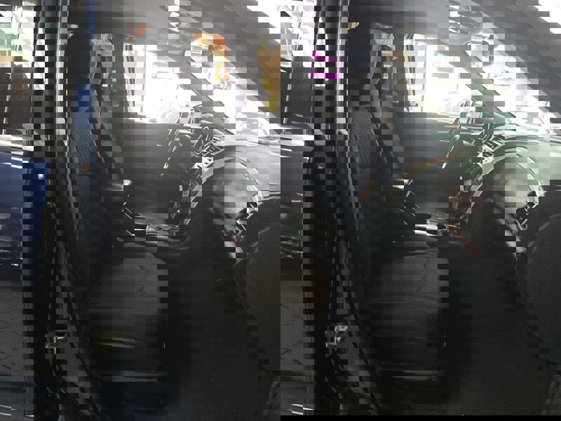 Used 2010 Chevrolet Traverse LT w/ Personal Connectivity Package image 15