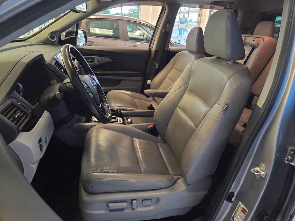 Certified 2017 Honda Ridgeline RTL-E image 14
