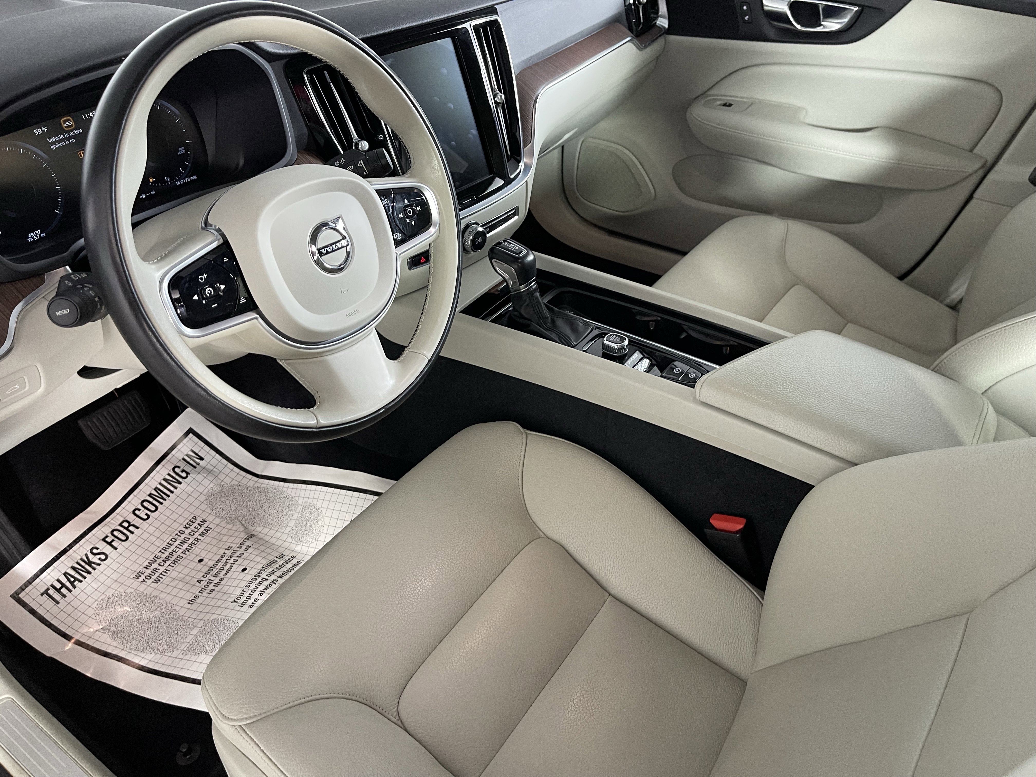 Used 2020 Volvo S60 T6 Momentum image 11