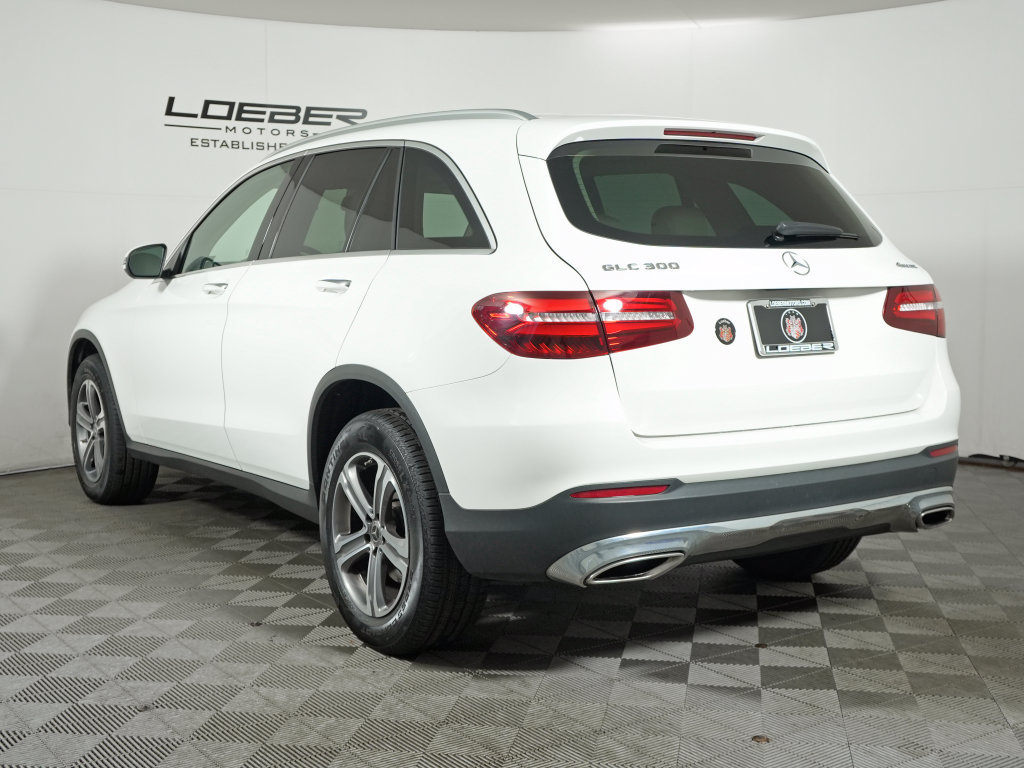 Used 2019 Mercedes-Benz GLC 300 4MATIC image 3