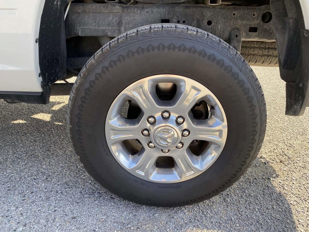 Used 2024 RAM 2500 Big Horn AWD/4WD image 7